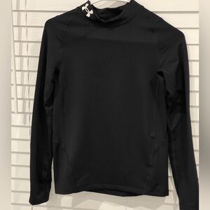 Under Armour ColdGear mock neck compression base layer shirt in black Y Large
